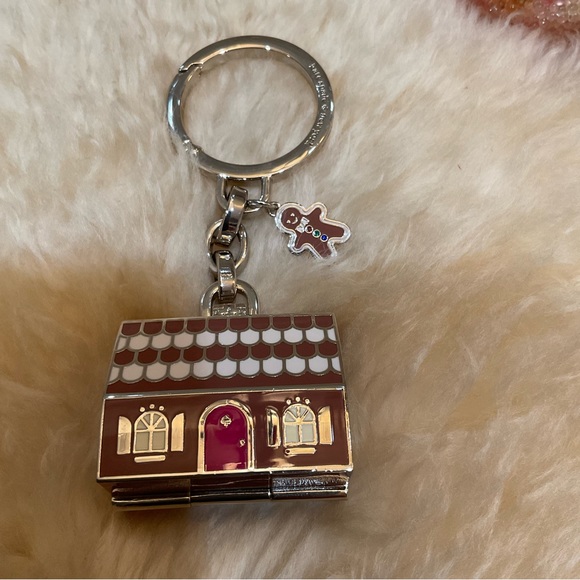 Kate Spade Gingerbread Keychain - Picture 7 of 14